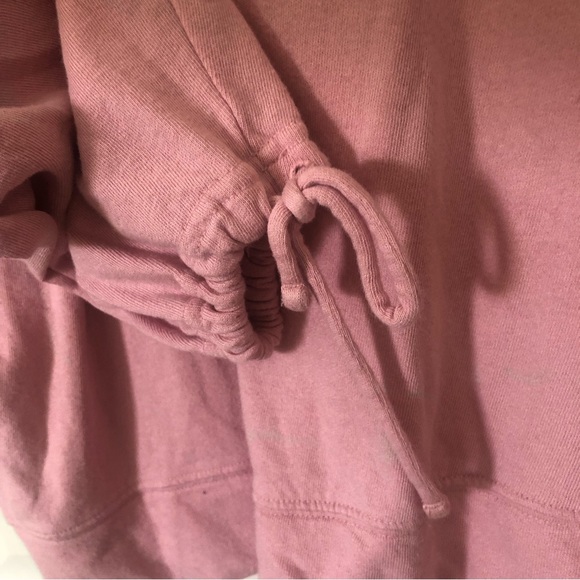 GAP cropped v-neck sweatshirt - Picture 2 of 5